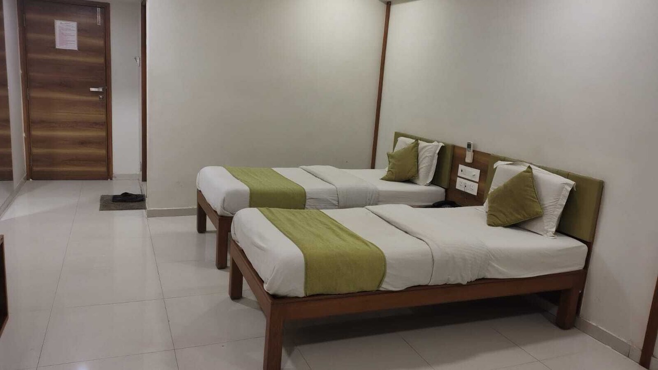 Photo of Bedroom in Sayajiganj