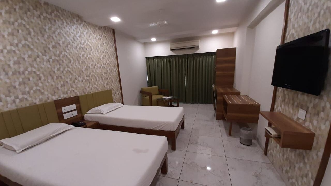 Photo of Bedroom in Sayajiganj