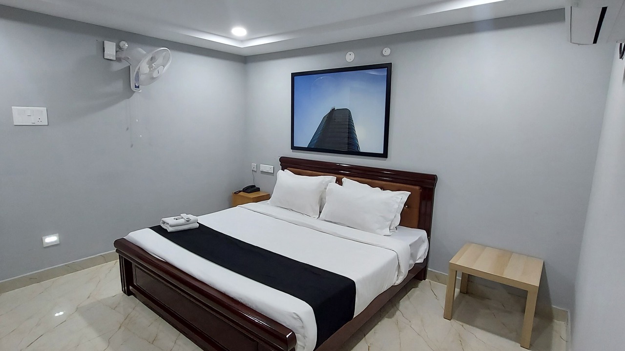 Photo of Bedroom in SR Nagar