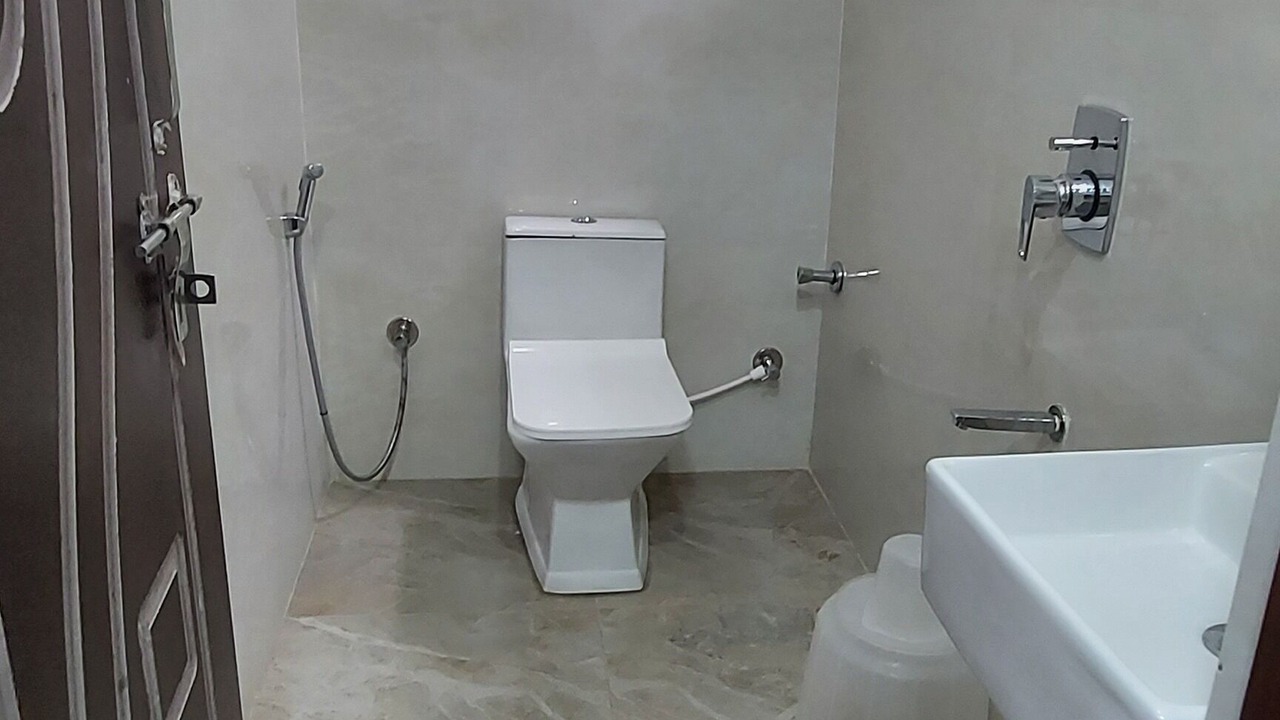 Photo of Bathroom in SR Nagar