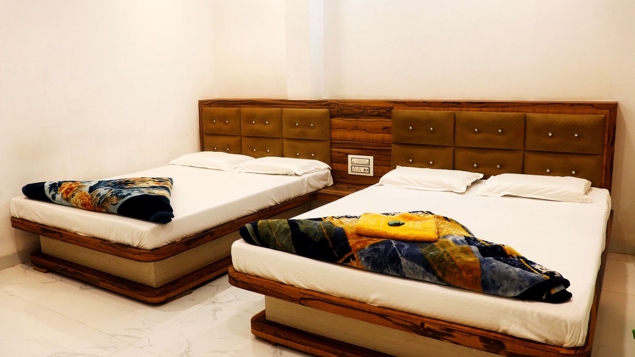 Photo of Bedroom in Omkareshwar