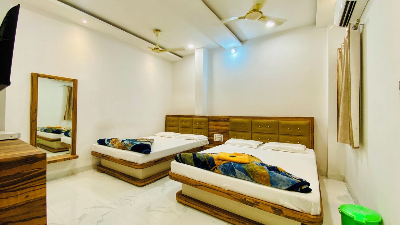 Photo of Bedroom in Omkareshwar