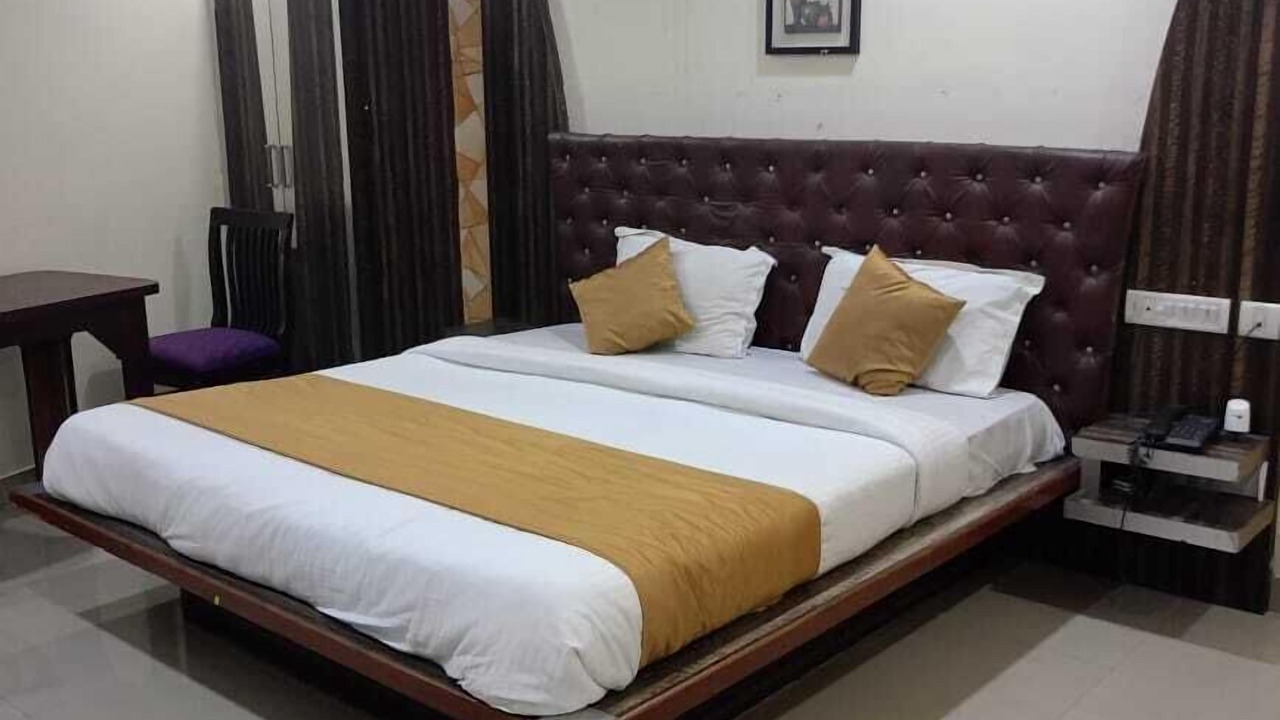 Photo of Bedroom in Lakdi Ka Pul