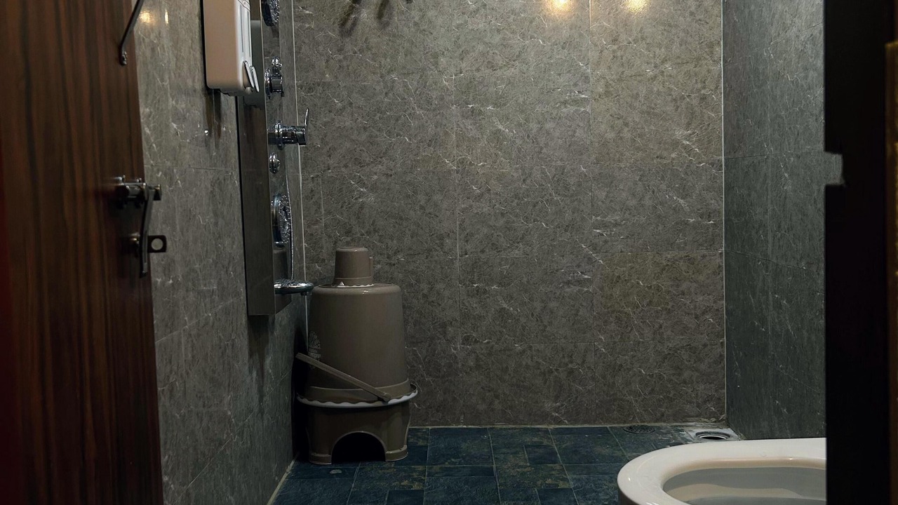 Photo of Bathroom in Ghatanji