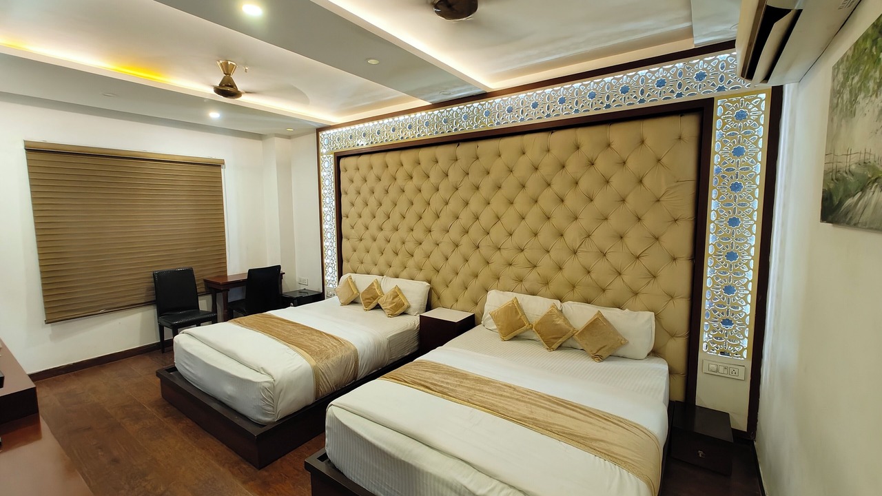 Photo of Bedroom in Dariyaganj