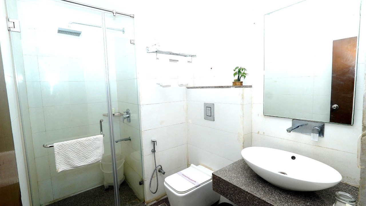 Photo of Bedroom in Mathura