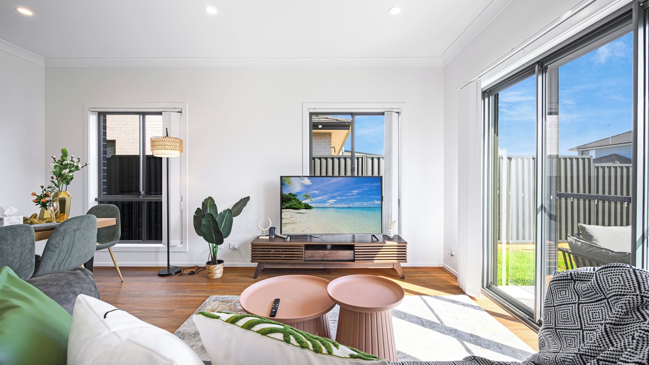 Photo of Livingroom in Austral