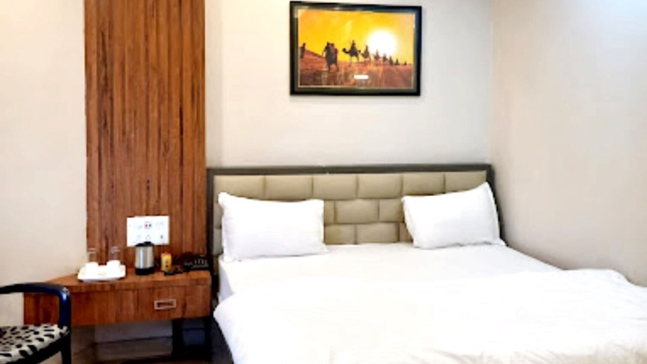 Photo of Bedroom in Mandarmani