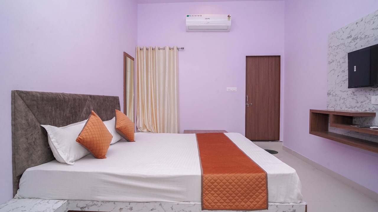 Photo of Bedroom in Pushkar