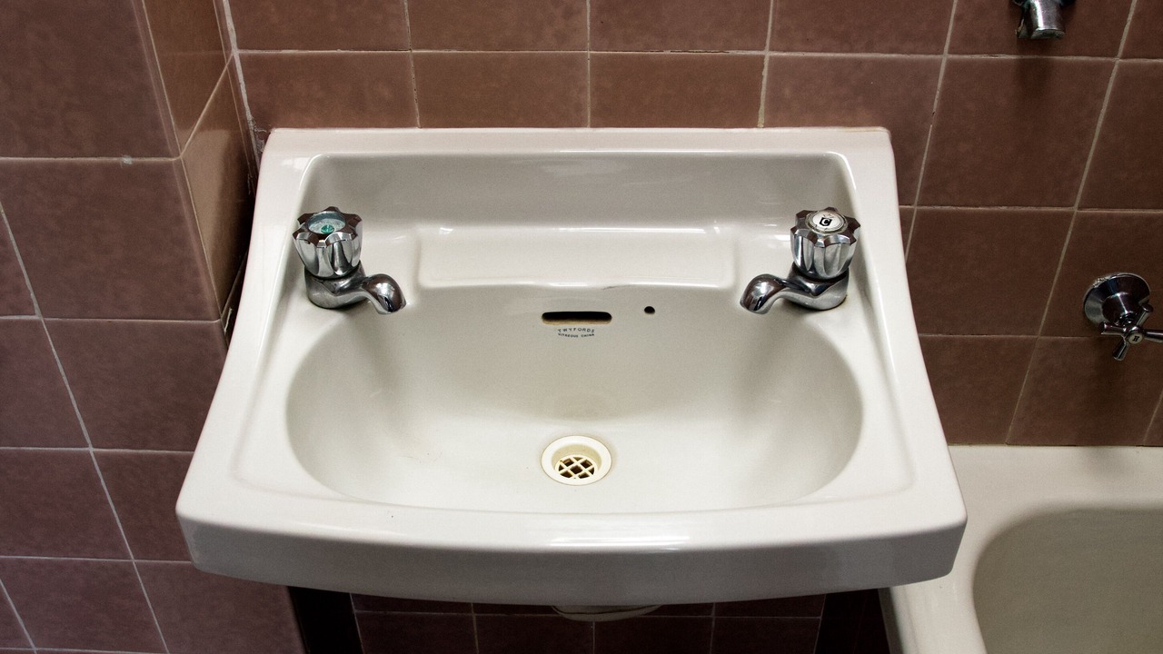 Photo of Bathroom in Wiley Park