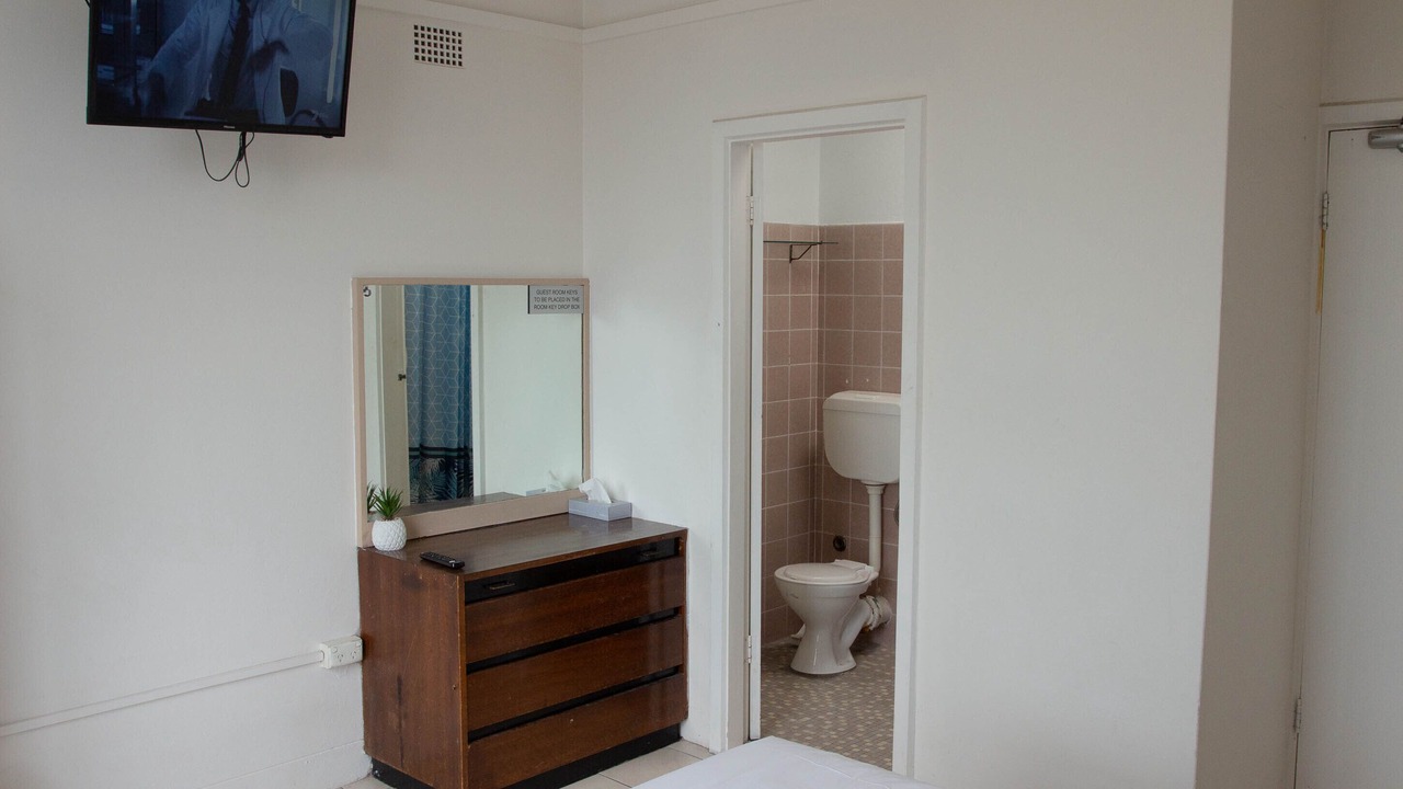 Photo of Bathroom in Wiley Park
