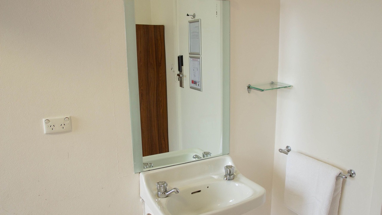 Photo of Bathroom in Wiley Park