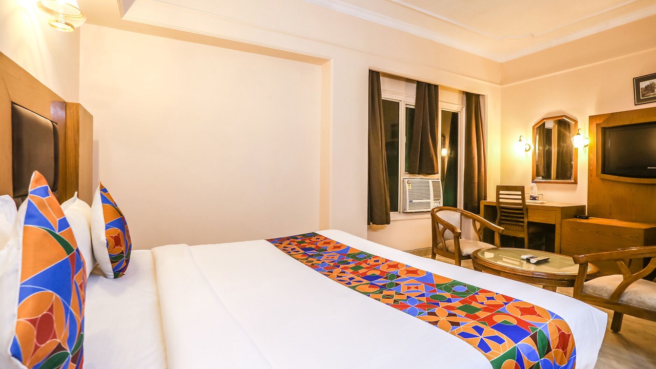 Photo of Bedroom in Sushant Lok