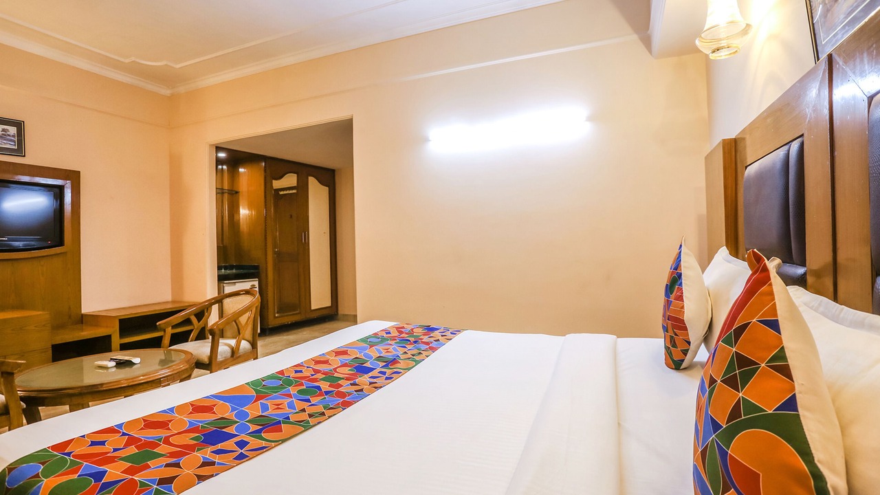 Photo of Bedroom in Sushant Lok