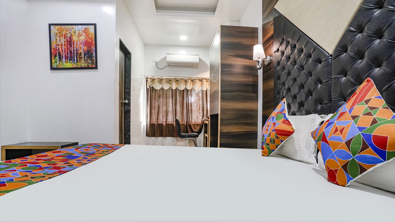 Photo of Bedroom in Daulatabad