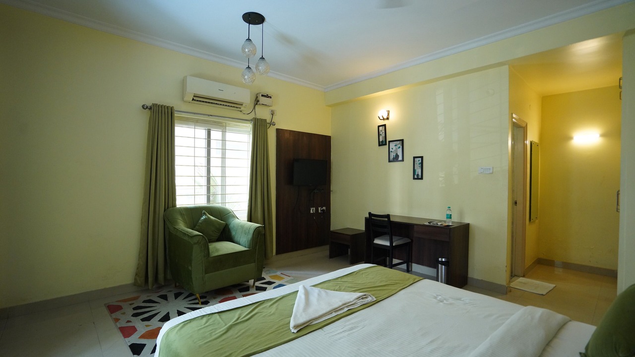 Photo of Bedroom in HITEC City