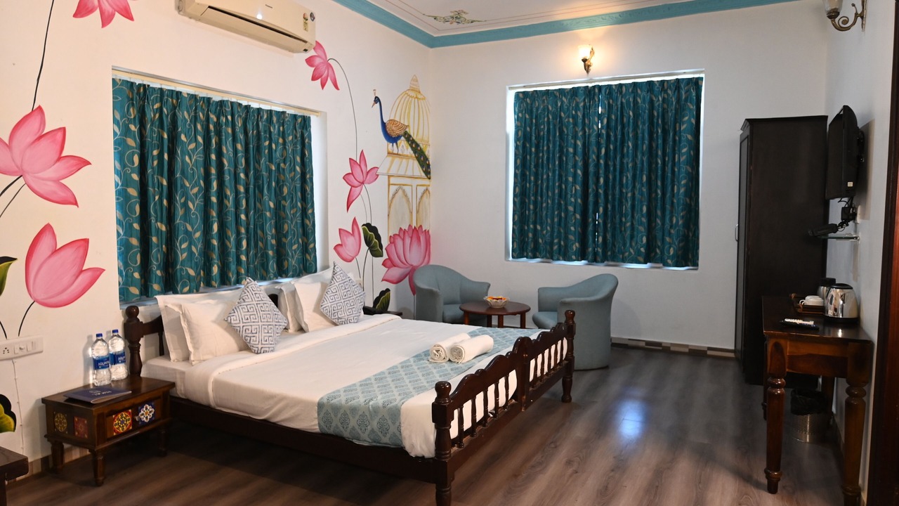 Photo of Bedroom in Mali Colony