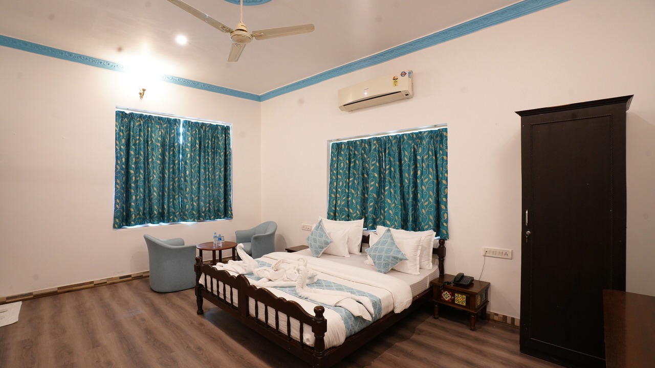 Photo of Bedroom in Mali Colony