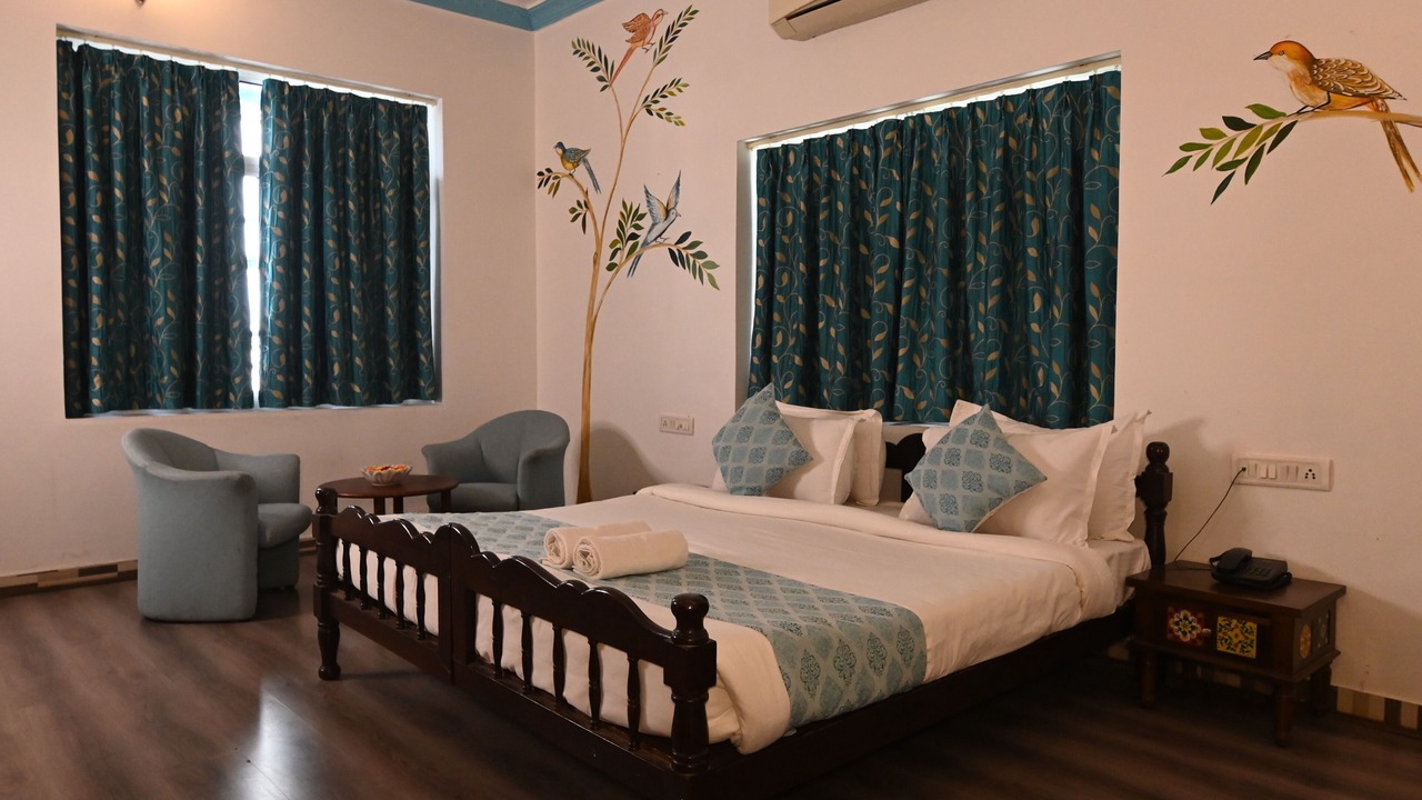 Photo of Bedroom in Mali Colony