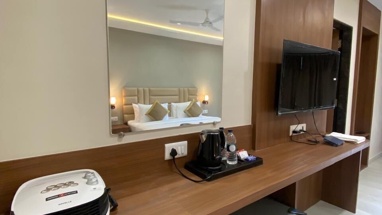 Photo of Bedroom in Mahabaleshwar