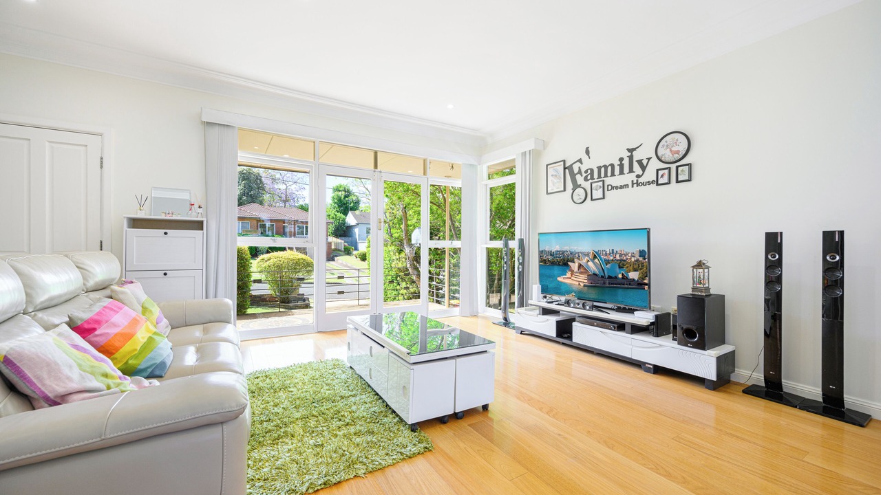 Photo of Livingroom in Baulkham Hills