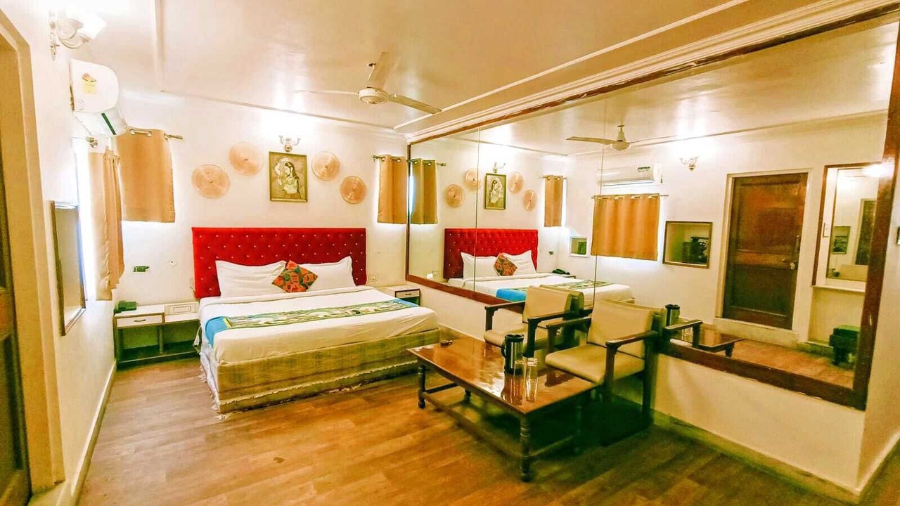 Photo of Bedroom in Sindhi Camp