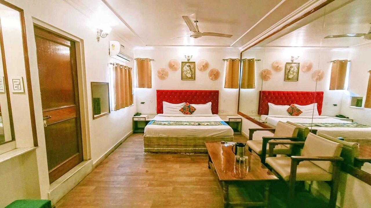 Photo of Bedroom in Sindhi Camp