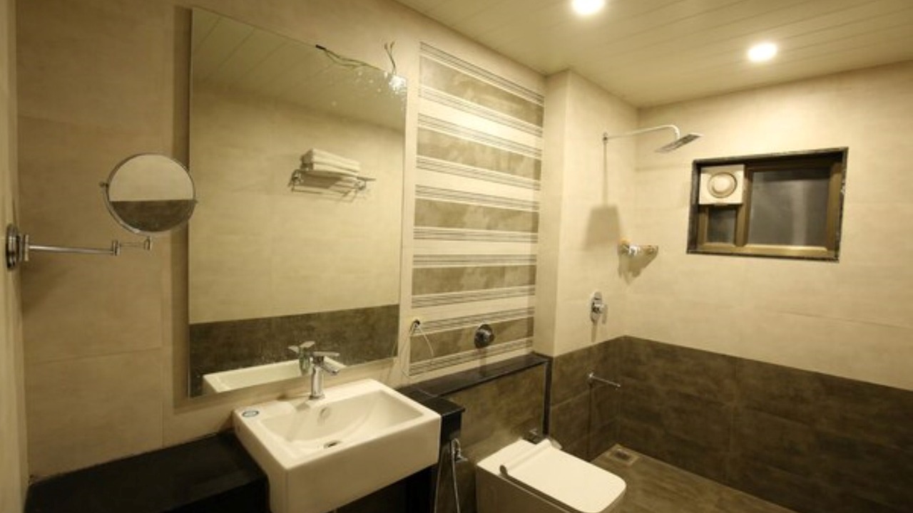 Photo of Bathroom in Jamnagar
