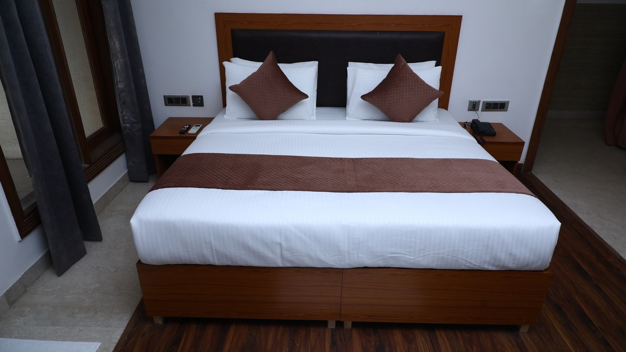 Photo of Bedroom in Nehru Place