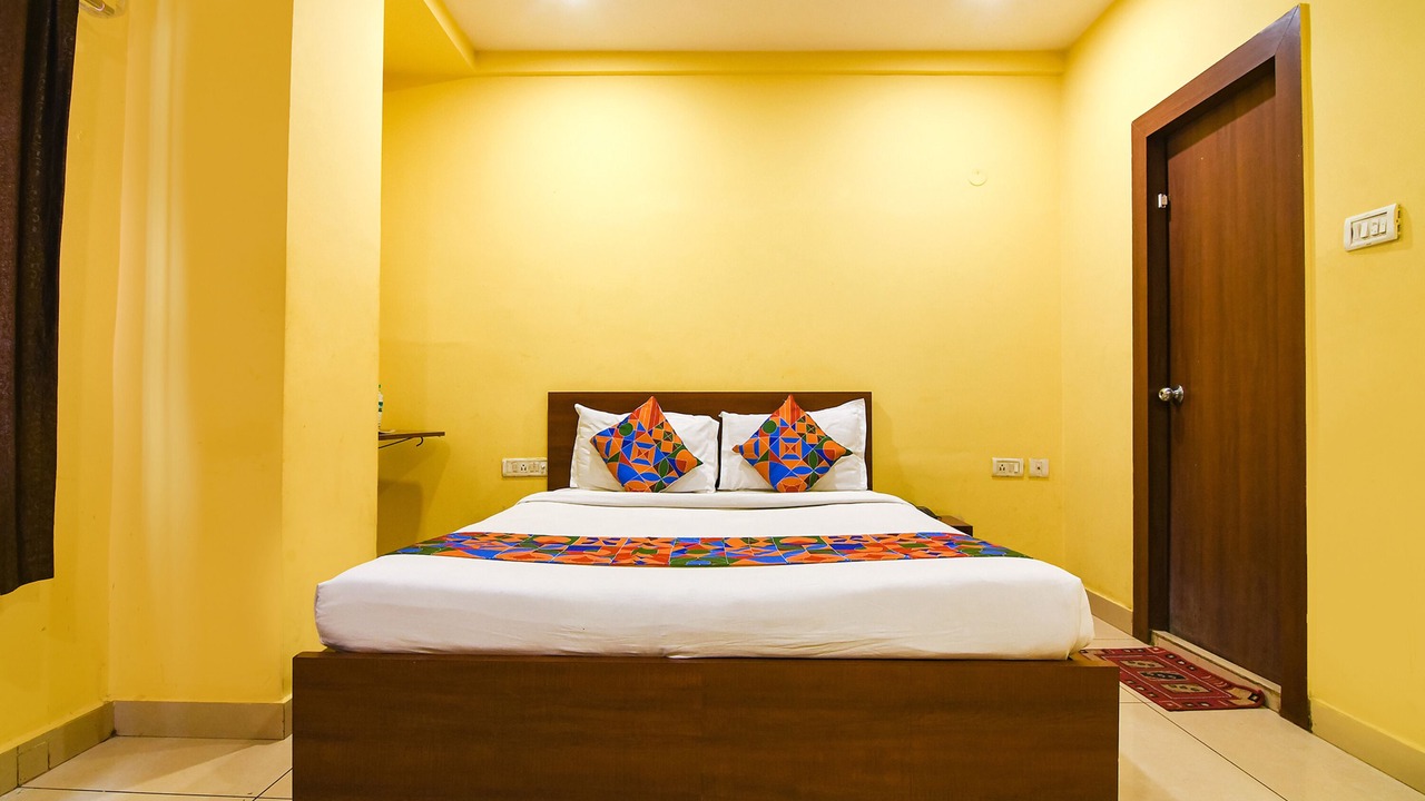 Photo of Bedroom in Dumdum