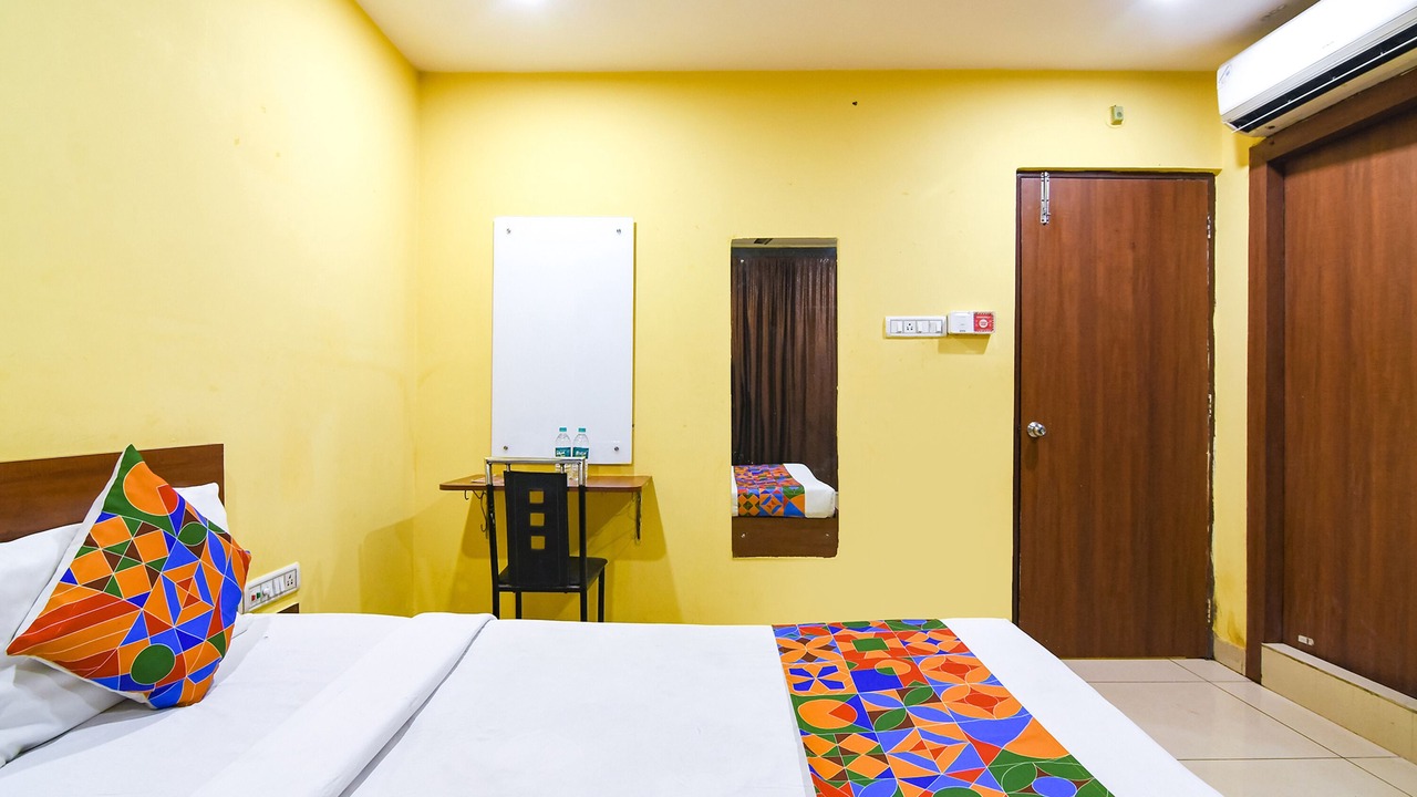 Photo of Bedroom in Dumdum