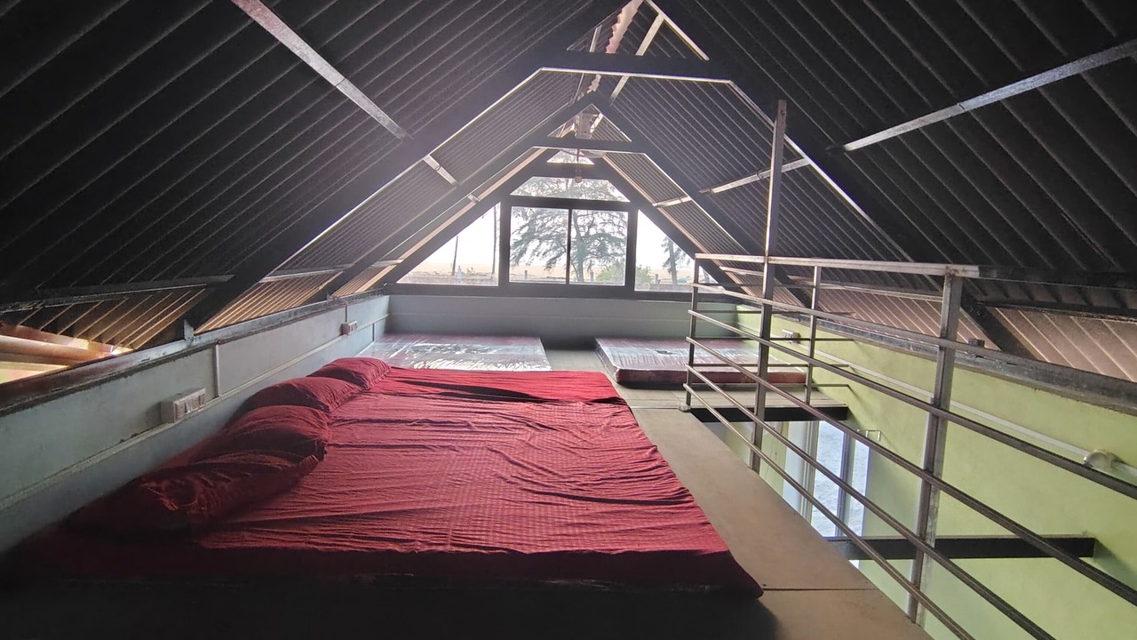 Photo of Bedroom in Honavar