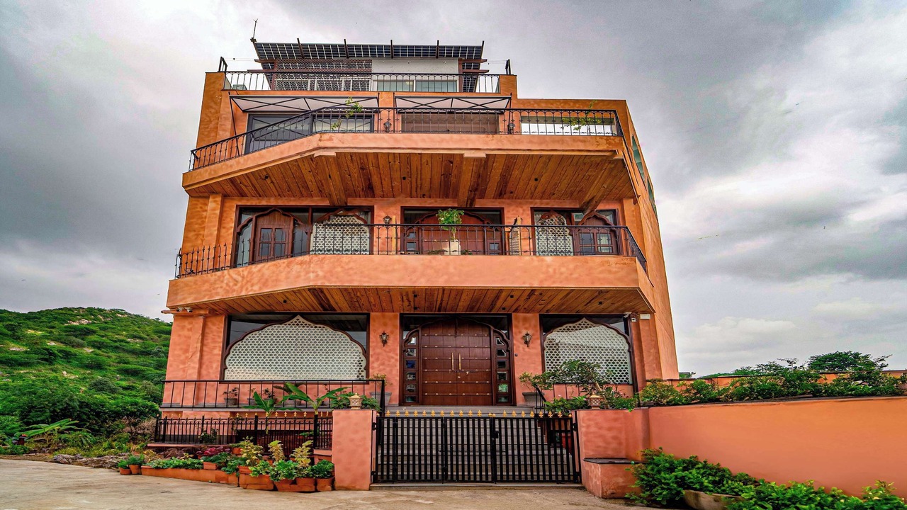 Photo of Outdoor in Amer