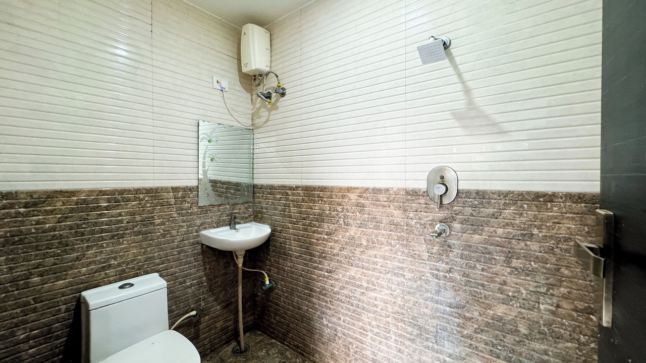 Photo of Bathroom in Mathura