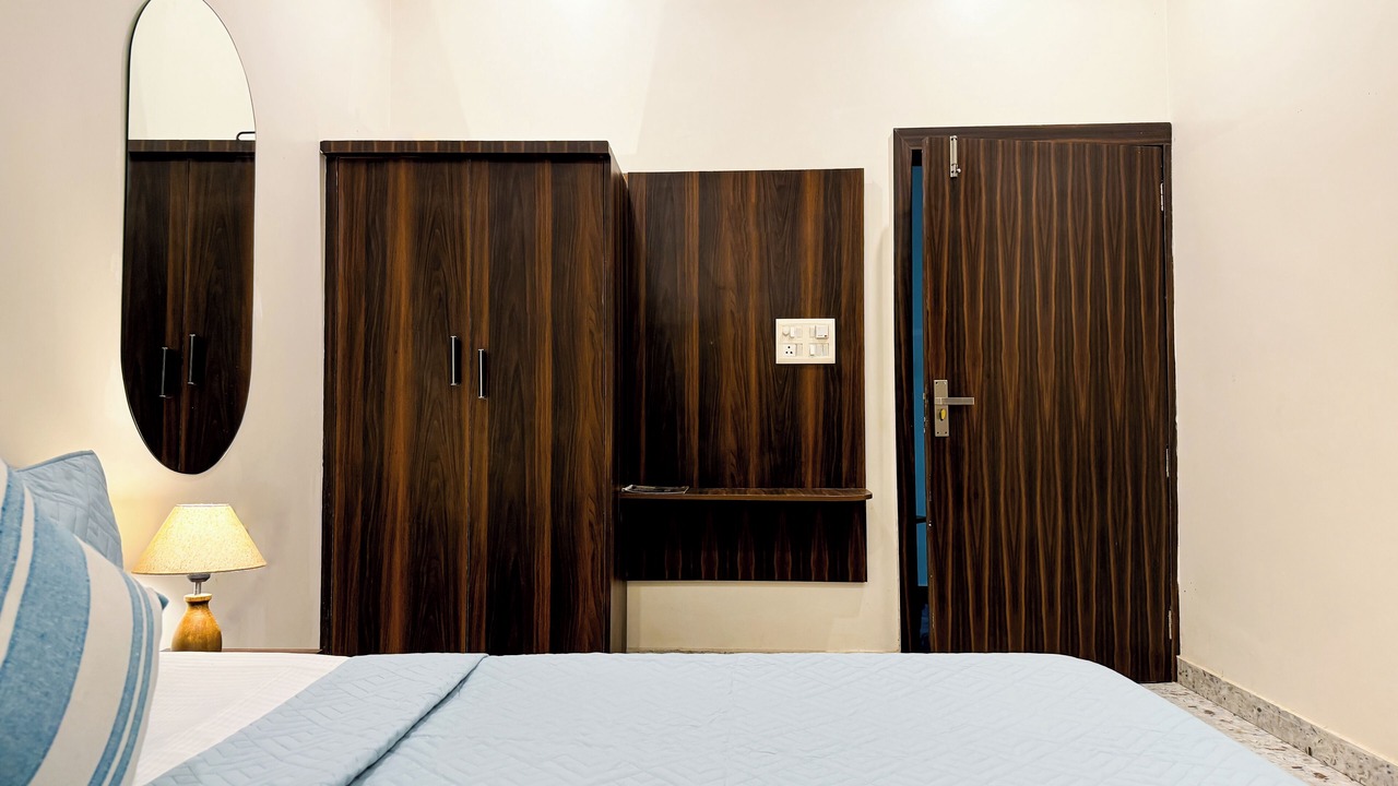 Photo of Bedroom in Mathura