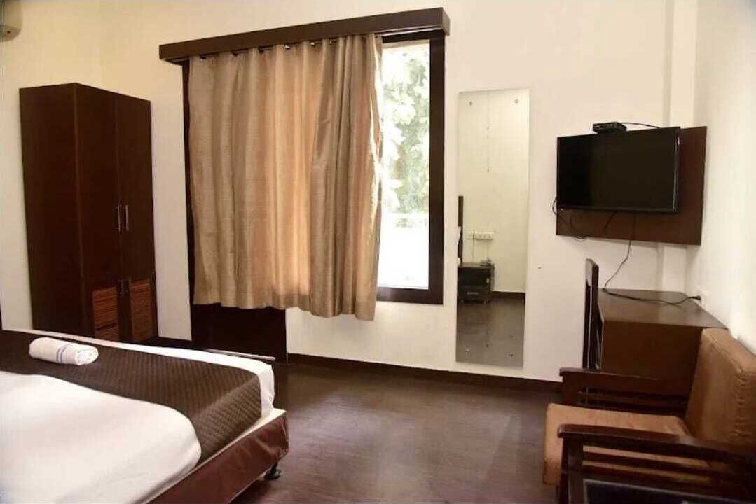 Photo of Bedroom in Sector 15
