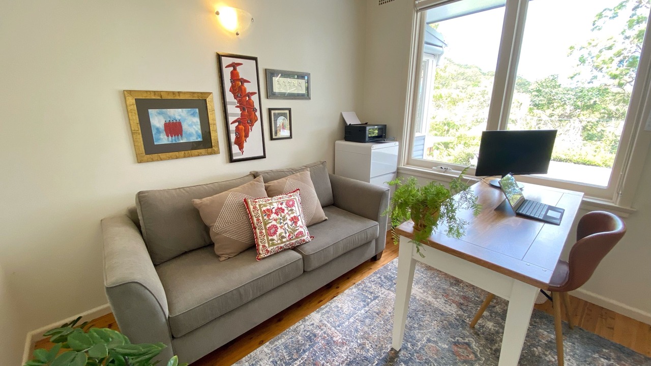 Photo of Livingroom in Avalon Beach