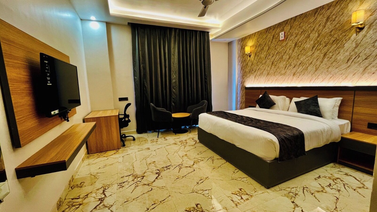 Photo of Bedroom in Greater Noida