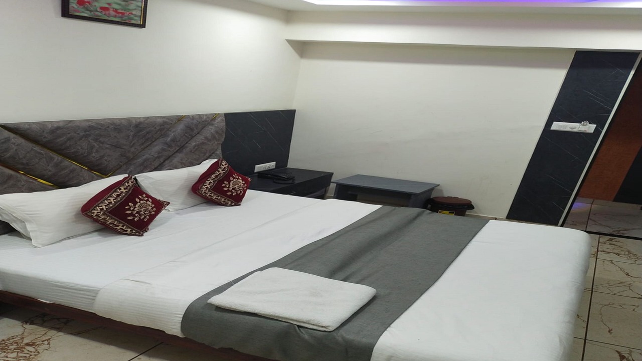 Photo of Bedroom in Ahmedabad