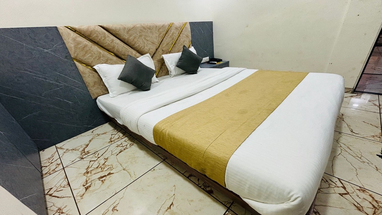 Photo of Bedroom in Ahmedabad
