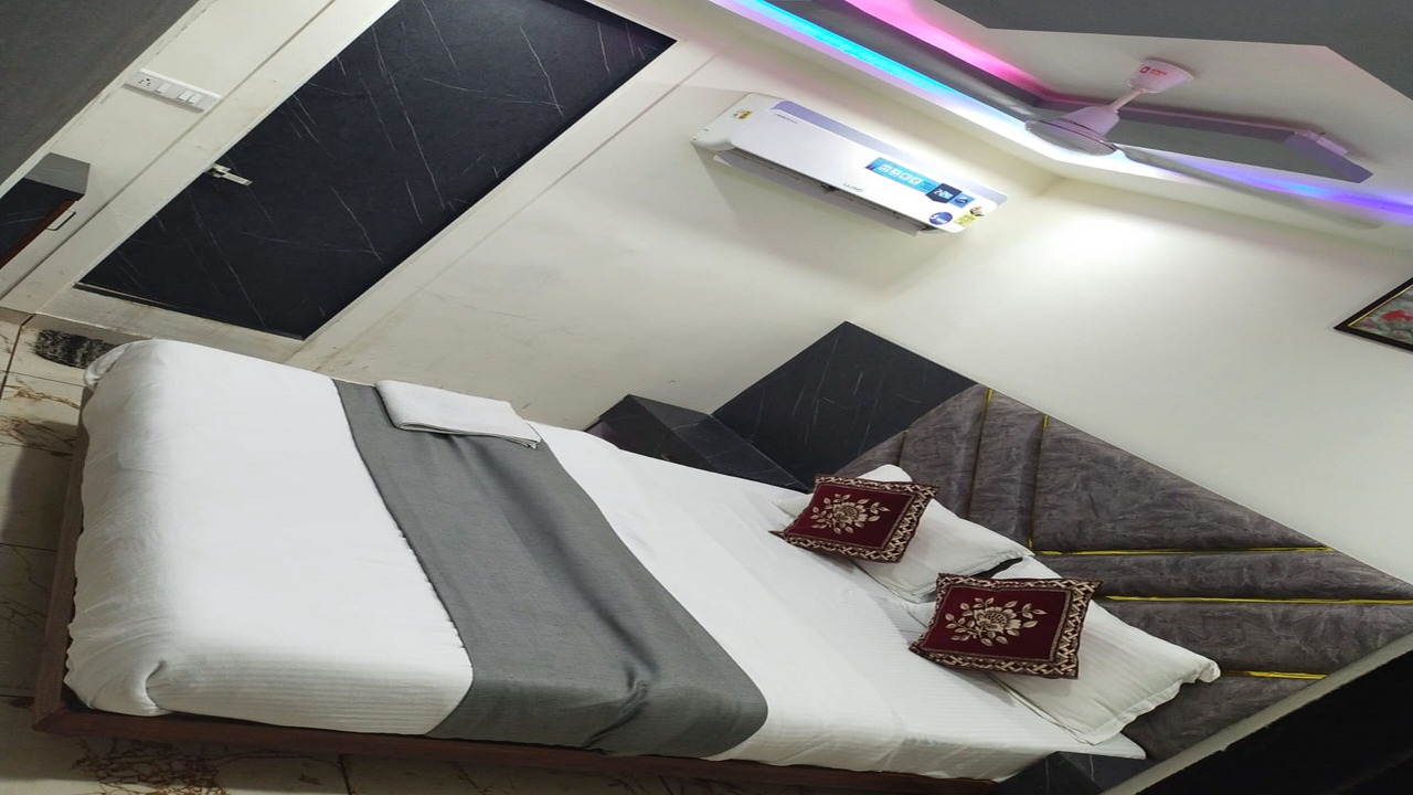 Photo of Bedroom in Ahmedabad