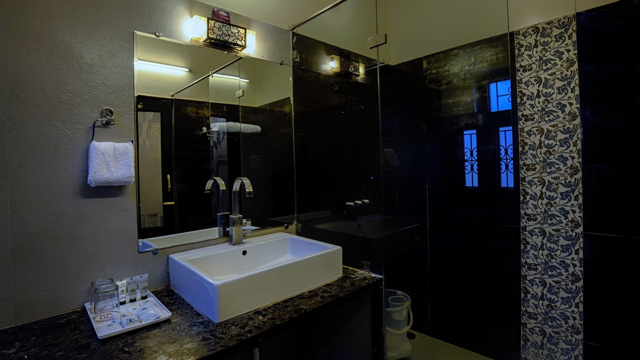 Photo of Bathroom in Barli