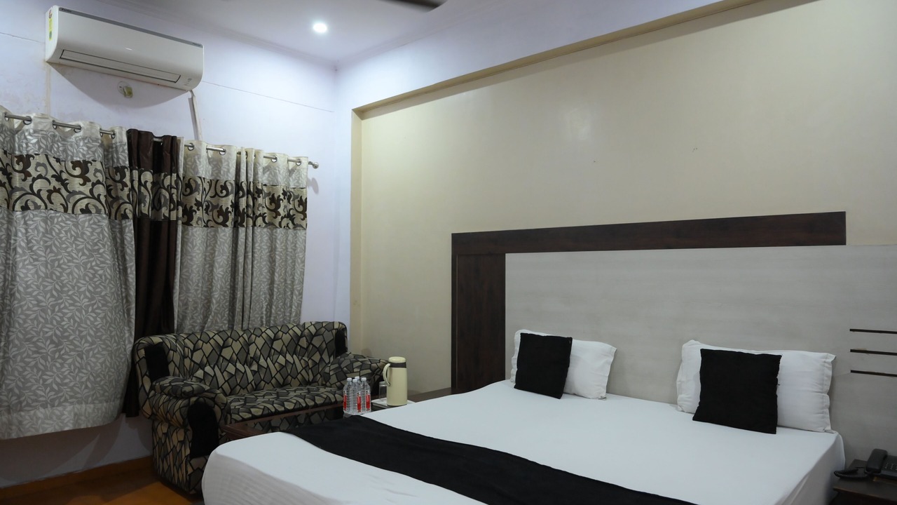 Photo of Bedroom in Bareilly
