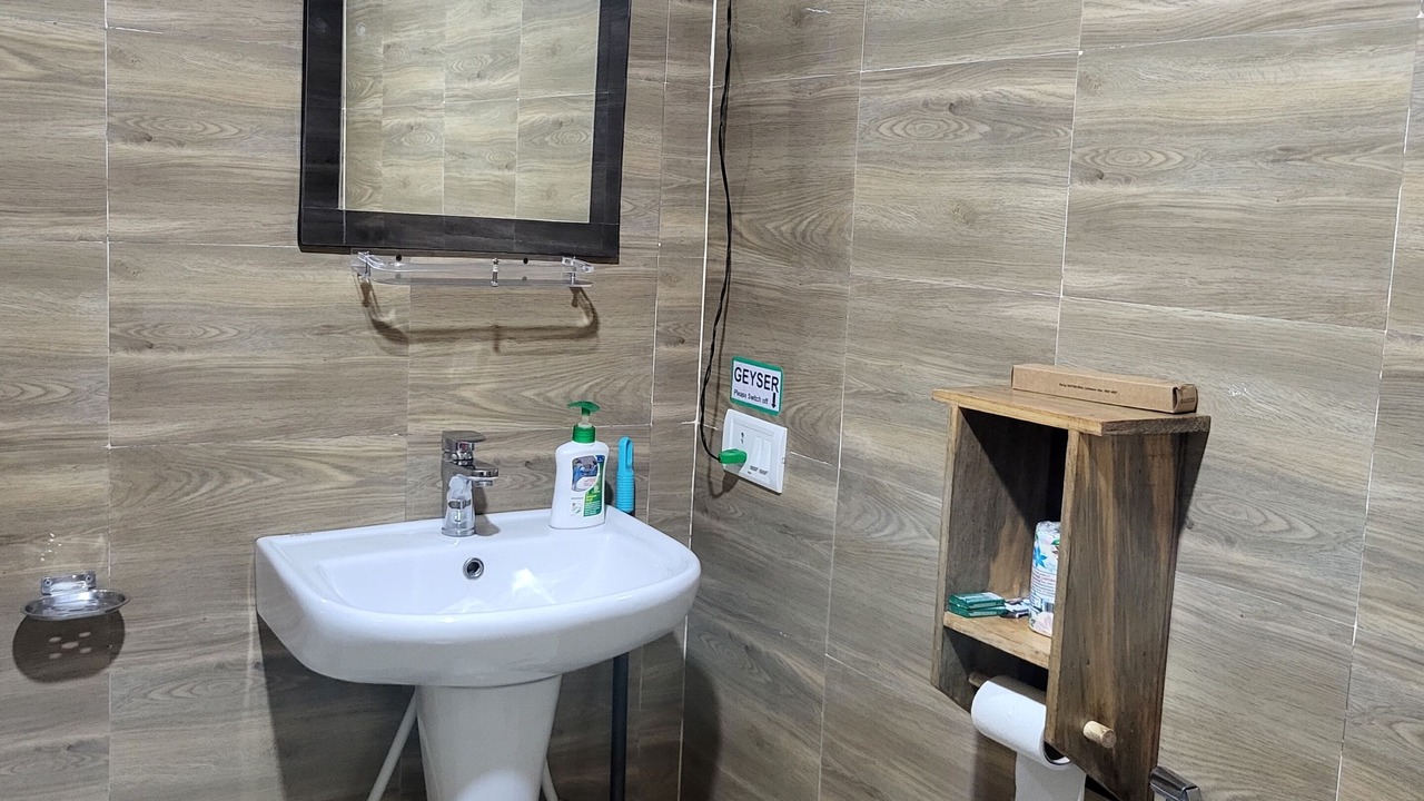 Photo of Bathroom in Bail Parao
