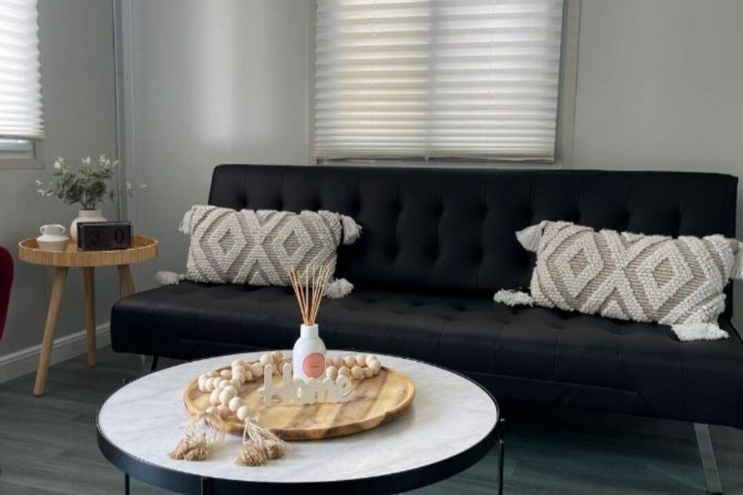Photo of Livingroom in Guildford
