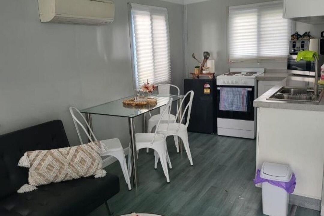 Photo of Livingroom in Guildford