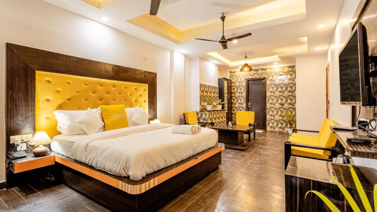 Photo of Bedroom in Sushant Lok