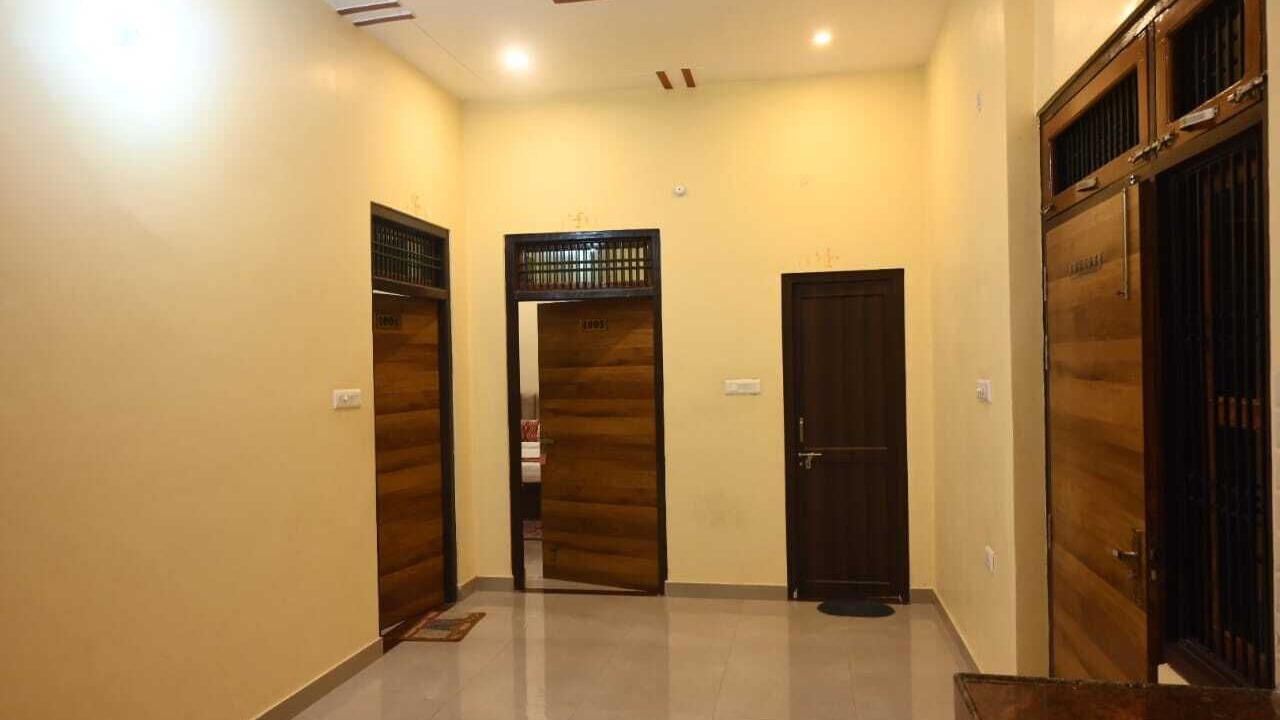 Photo of Livingroom in Ayodhya
