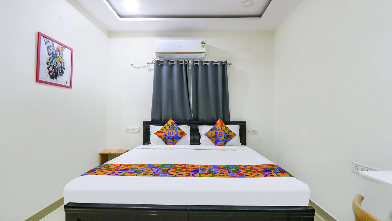 Photo of Bedroom in Kukatpally Housing Board Colony