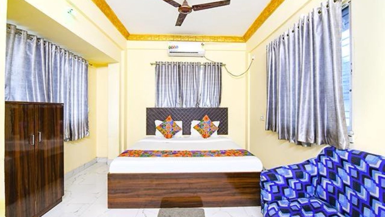 Photo of Bedroom in Dumdum